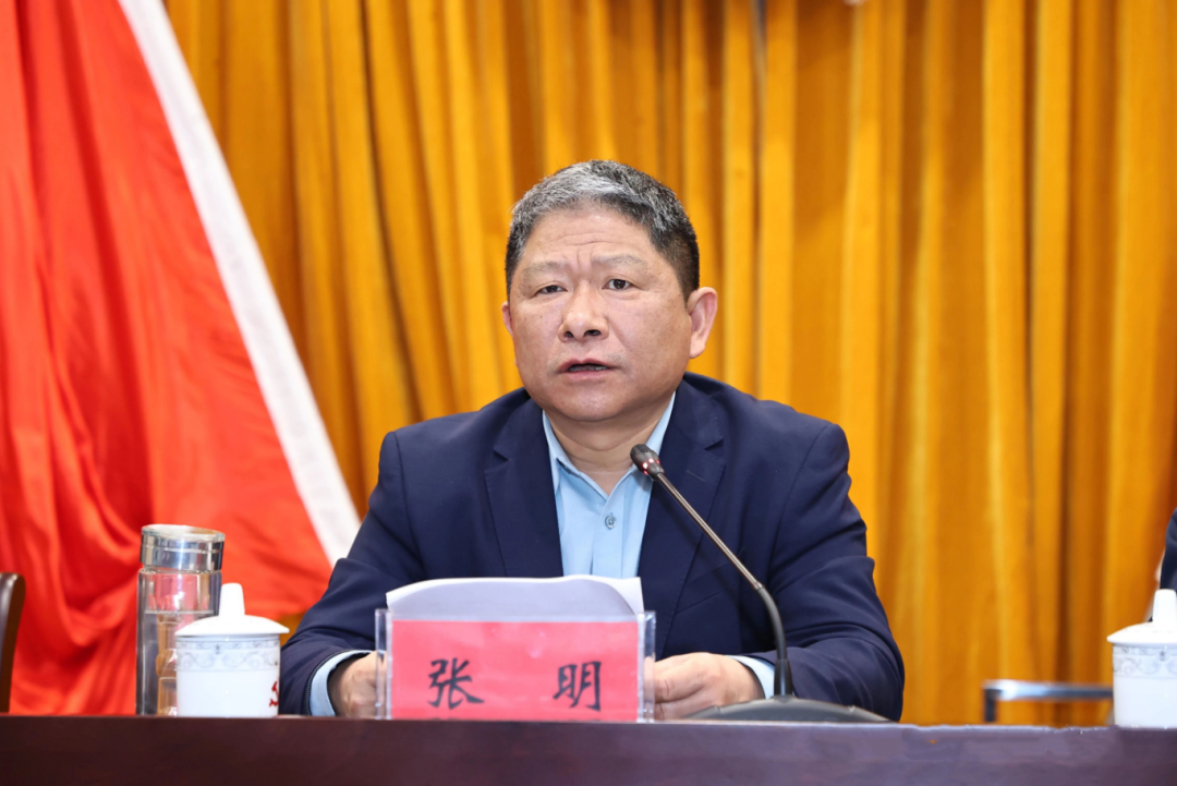 縣委副書記張明_副本.png